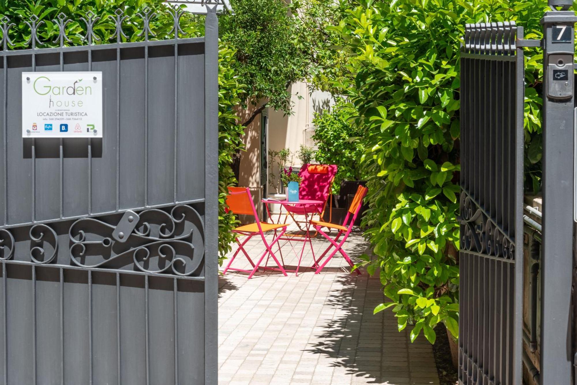 Garden House, Appartamento Con Giardino A Fasano Eksteriør bilde